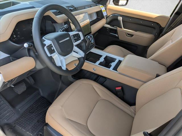 New 2026 Land Rover Defender 110 X-Dynamic SE AWD/4WD image 3
