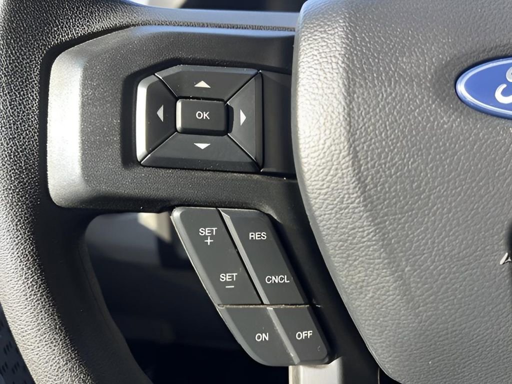 Used 2024 Ford E-450 and Econoline 450 Super Duty w/ Power Windows & Locks Group image 18