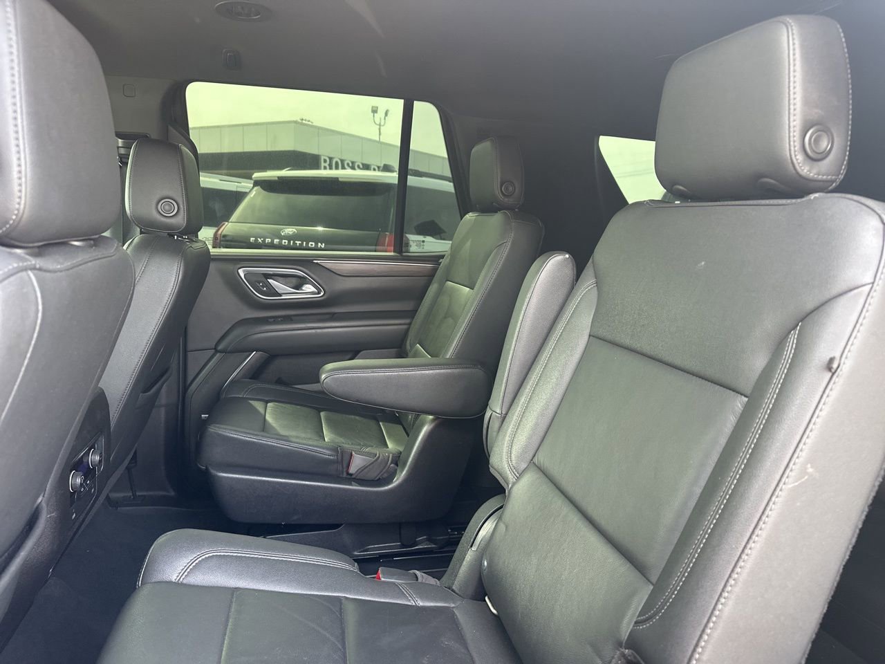 Used 2021 Chevrolet Tahoe LT image 12