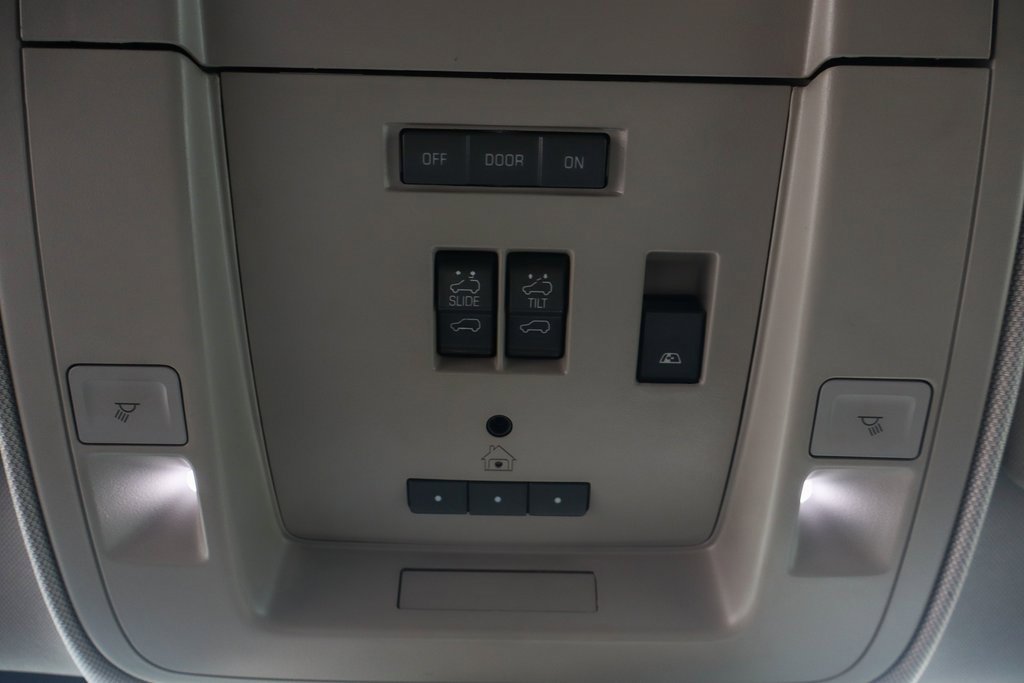 Used 2016 GMC Sierra 2500 Denali w/ Duramax Plus Package image 32