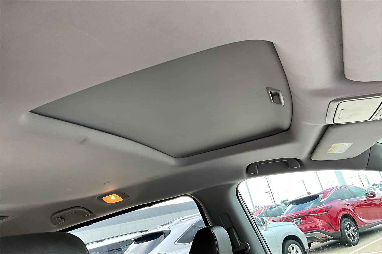 Used 2019 Honda Odyssey EX-L image 13