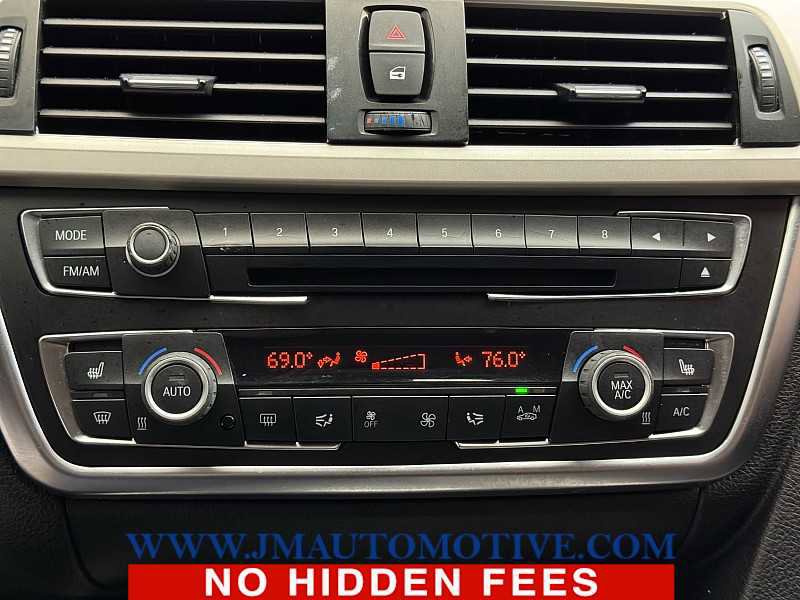 Used 2014 BMW 320i xDrive Sedan image 35