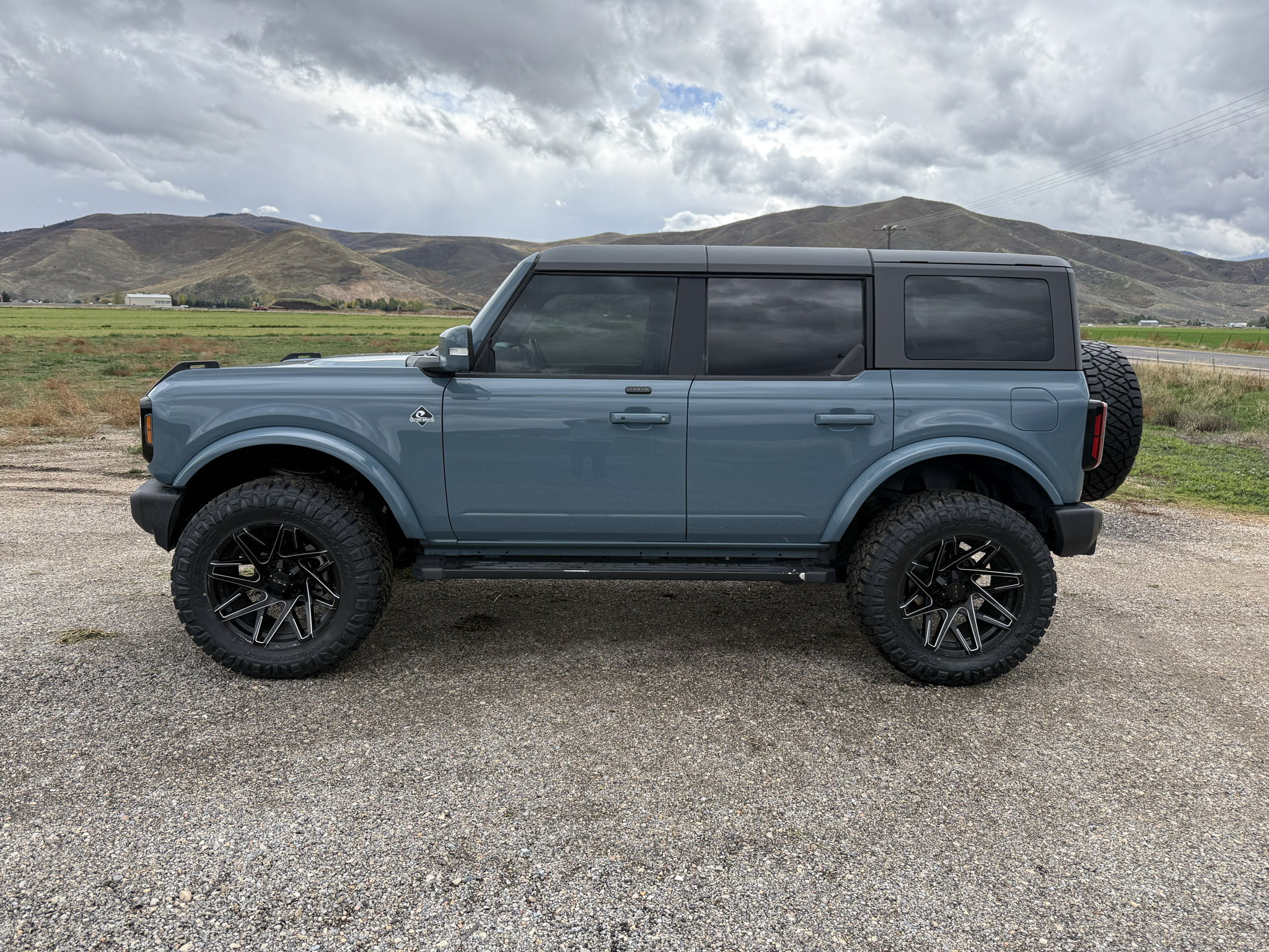 Used 2021 Ford Bronco Outer Banks AWD/4WD image 4