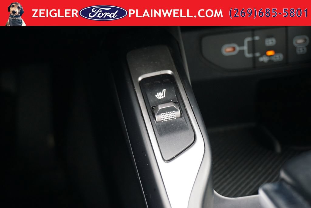 Used 2024 Kia Sorento S FWD image 23