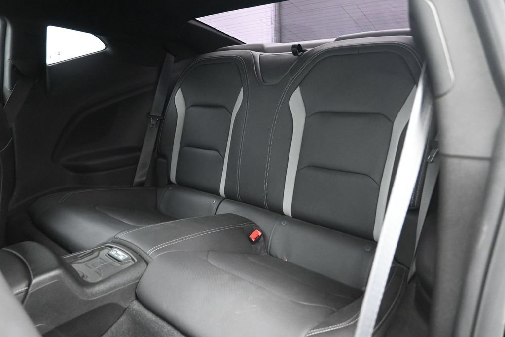 Used 2022 Chevrolet Camaro SS RWD image 27