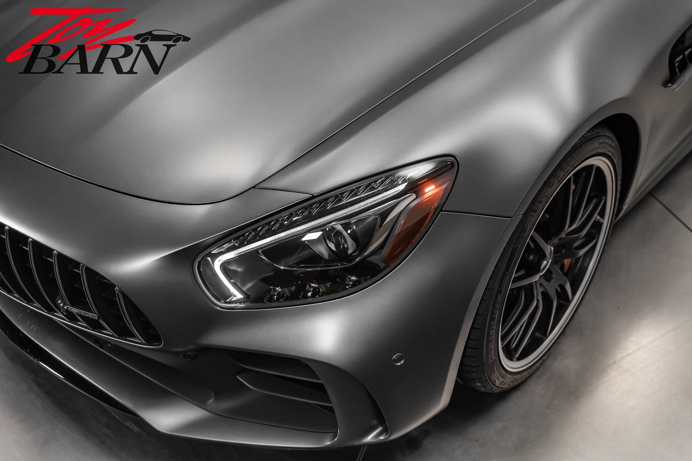 Used 2018 Mercedes-Benz AMG GT R image 12