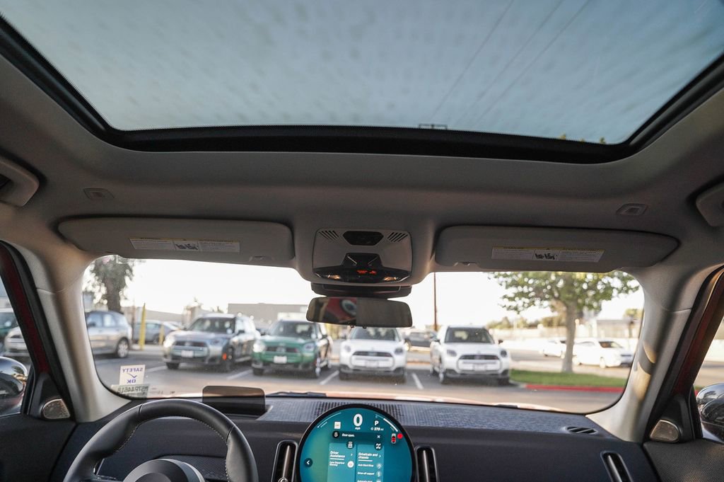 Used 2025 MINI Cooper Countryman S image 17