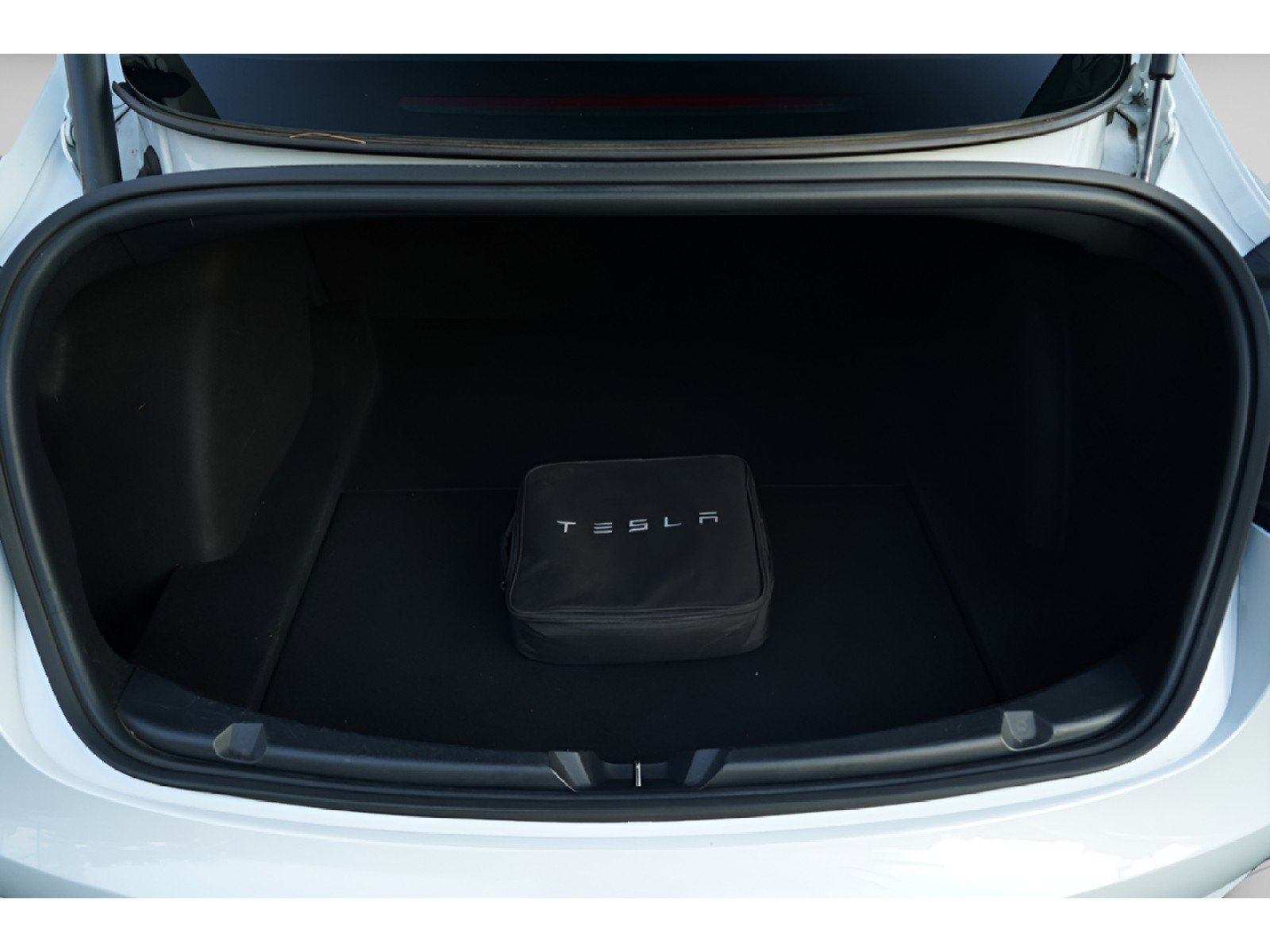 Used 2021 Tesla Model 3 Standard Range Plus image 53