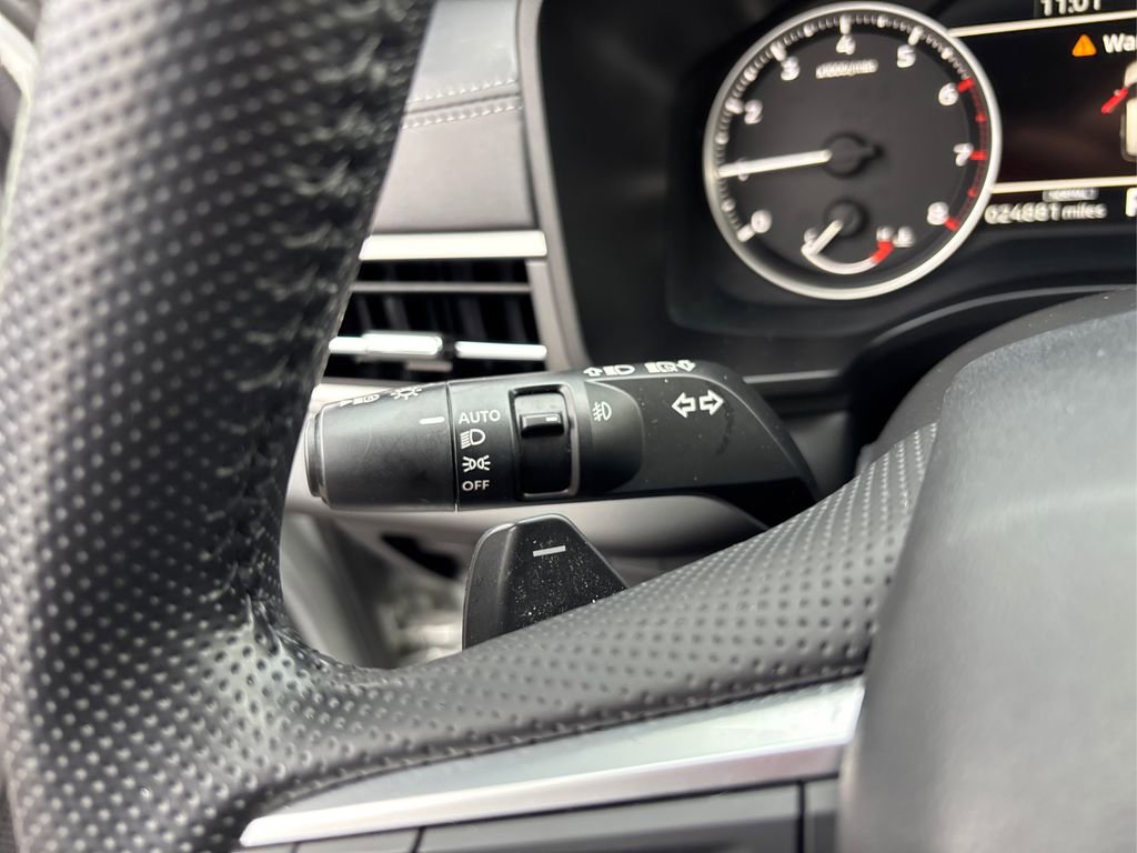 Used 2024 Mitsubishi Outlander SE image 26