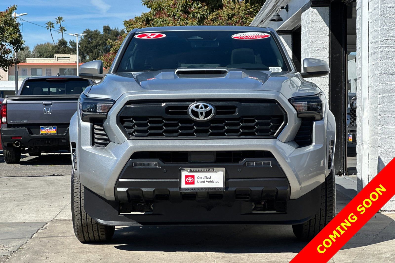 Certified 2024 Toyota Tacoma TRD Sport w/ TRD Sport Upgrade Package image 9