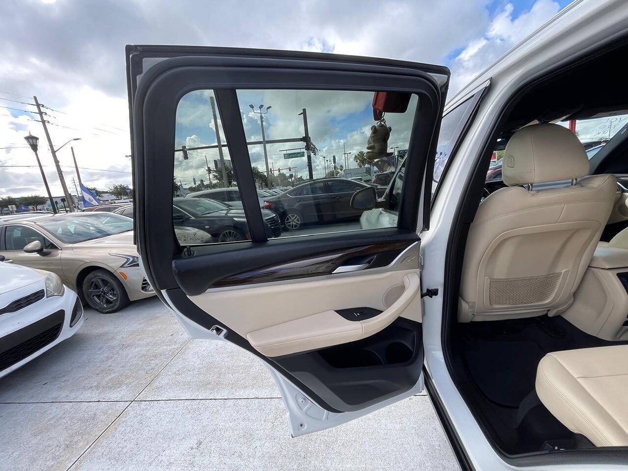 Used 2019 BMW X3 sDrive30i RWD image 13
