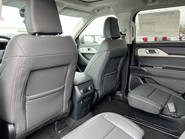 New 2026 Ford Explorer Active w/ Active Comfort Package image 35