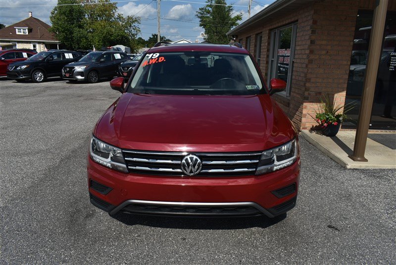 Used 2019 Volkswagen Tiguan SE w/ Panoramic Sunroof Package AWD/4WD image 9
