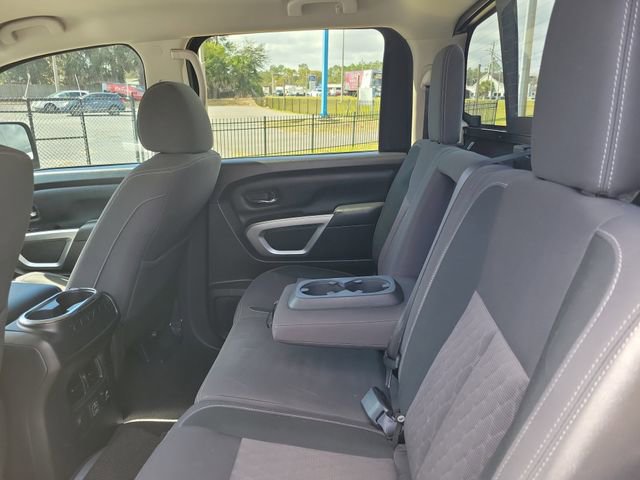 Used 2024 Nissan Titan SV w/ SV Convenience Package image 25