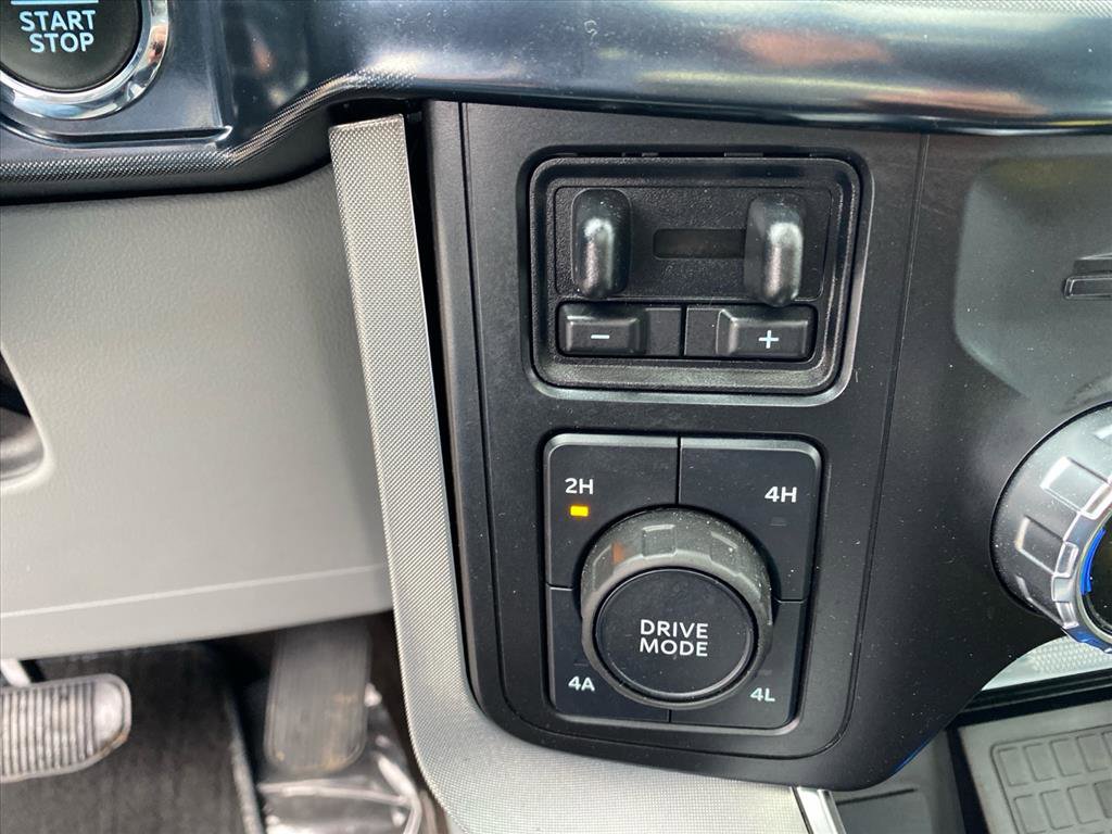 Used 2021 Ford F150 Limited image 16