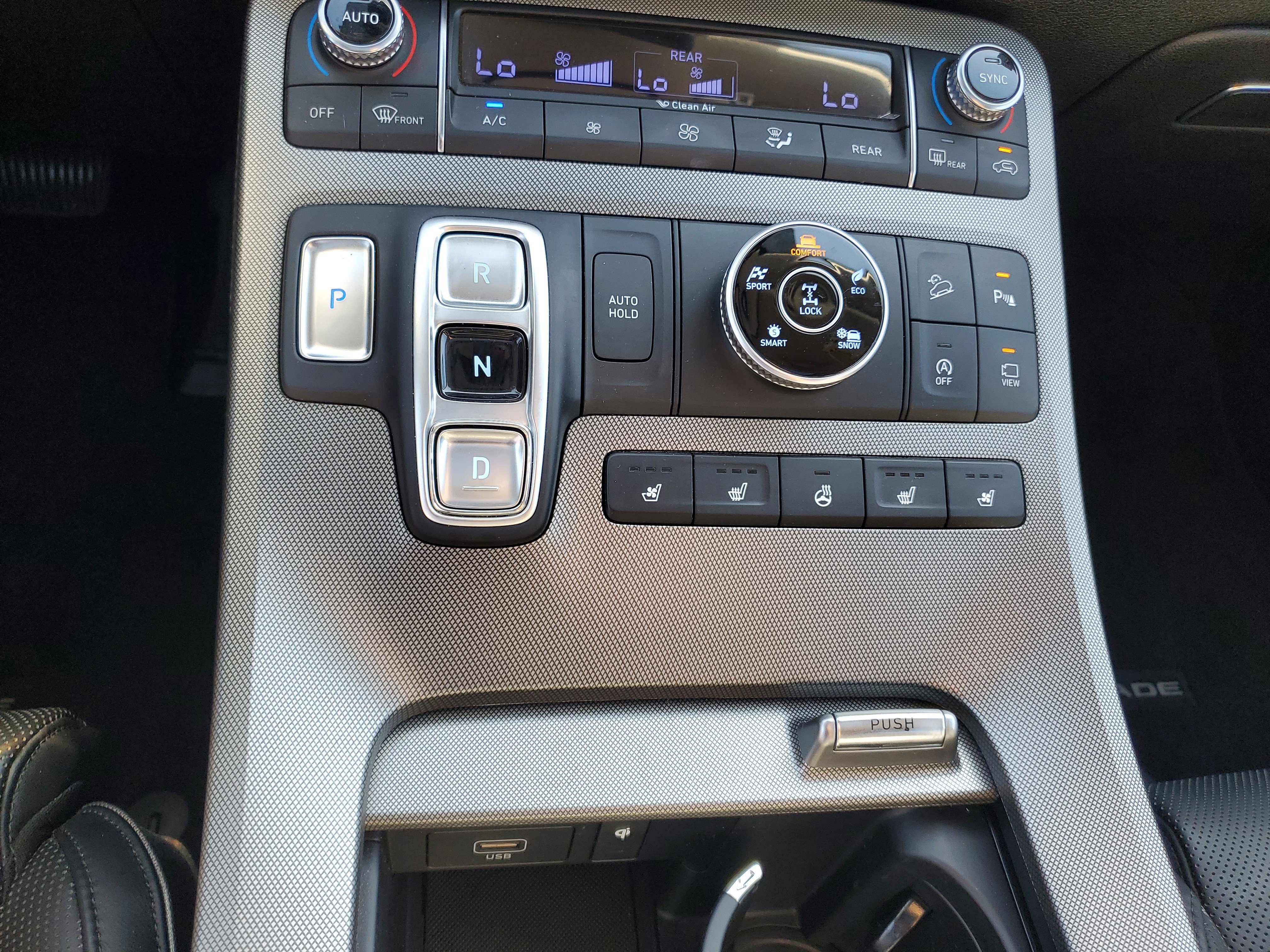 Used 2022 Hyundai Palisade Limited w/ Cargo Package image 32