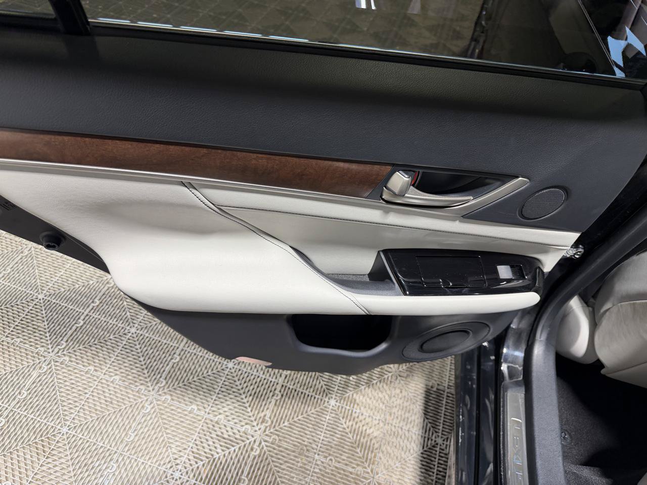 Used 2014 Lexus GS 350 w/ Premium Package RWD image 21