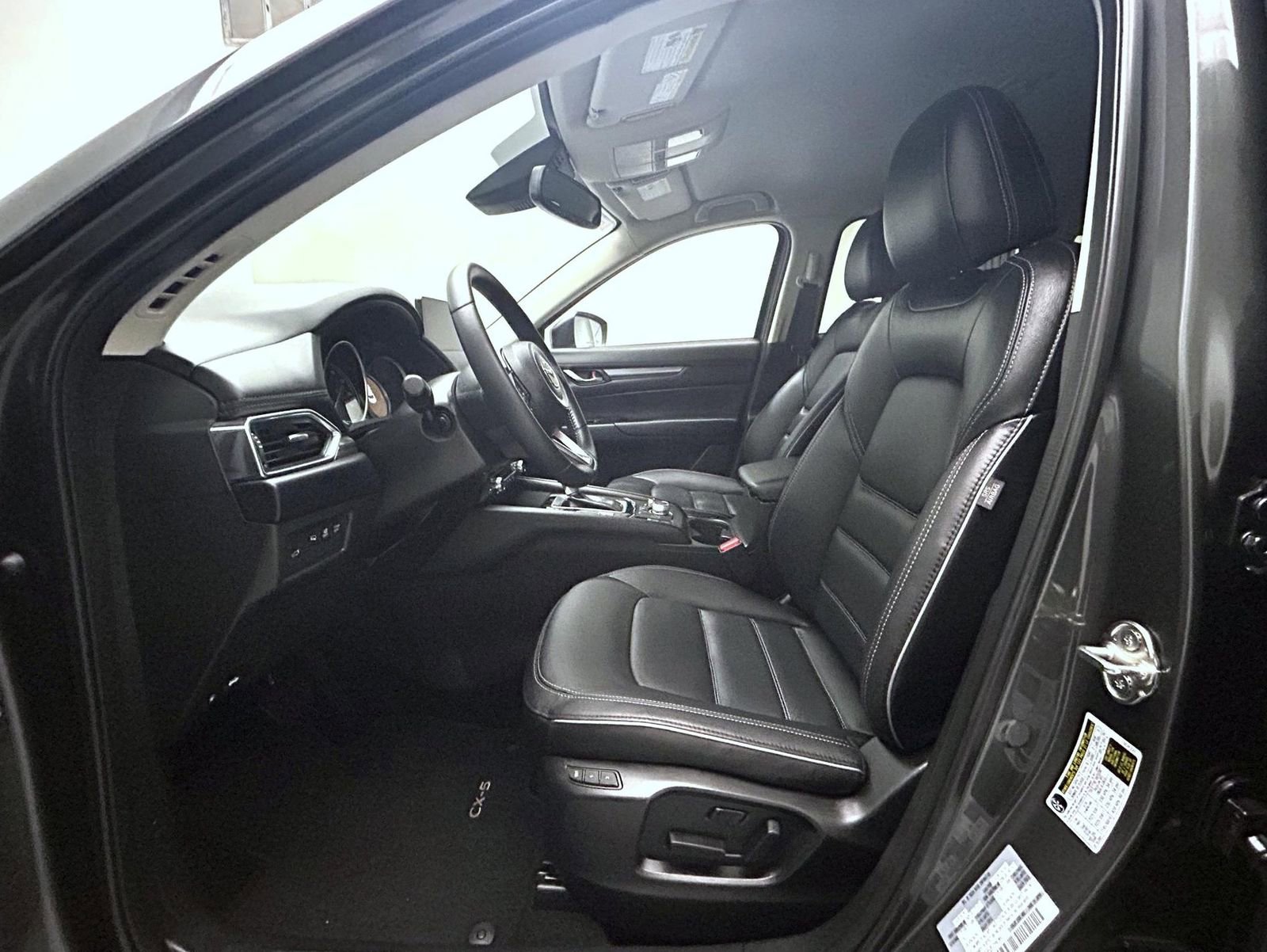 Certified 2025 MAZDA CX-5 AWD 2.5 S w/ Preferred Package image 10