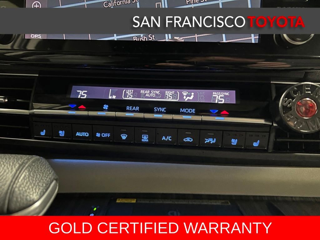 Certified 2021 Toyota Sienna Limited image 32