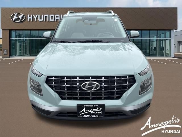 Certified 2026 Hyundai Venue SEL image 8