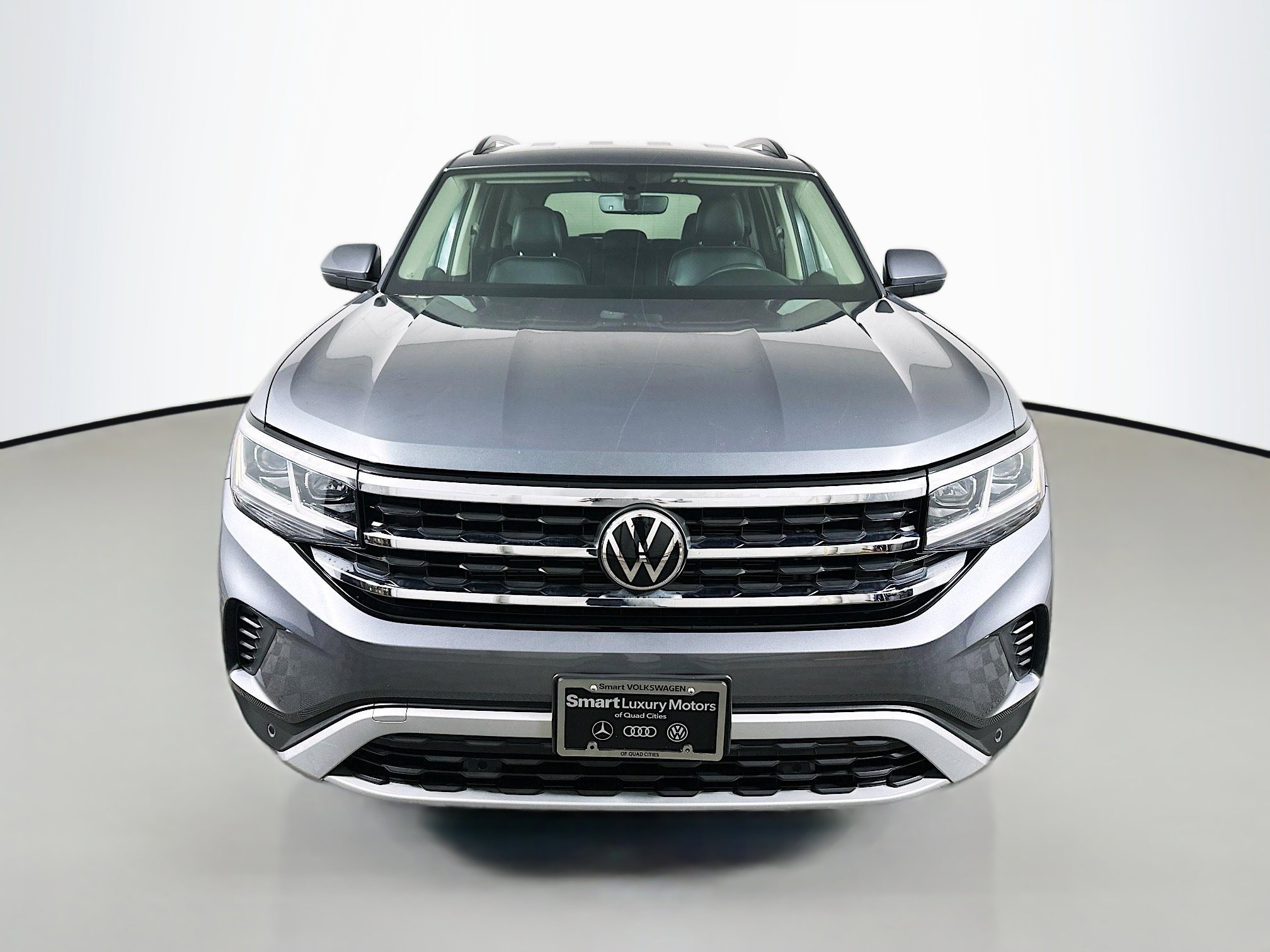 Used 2022 Volkswagen Atlas SE image 2