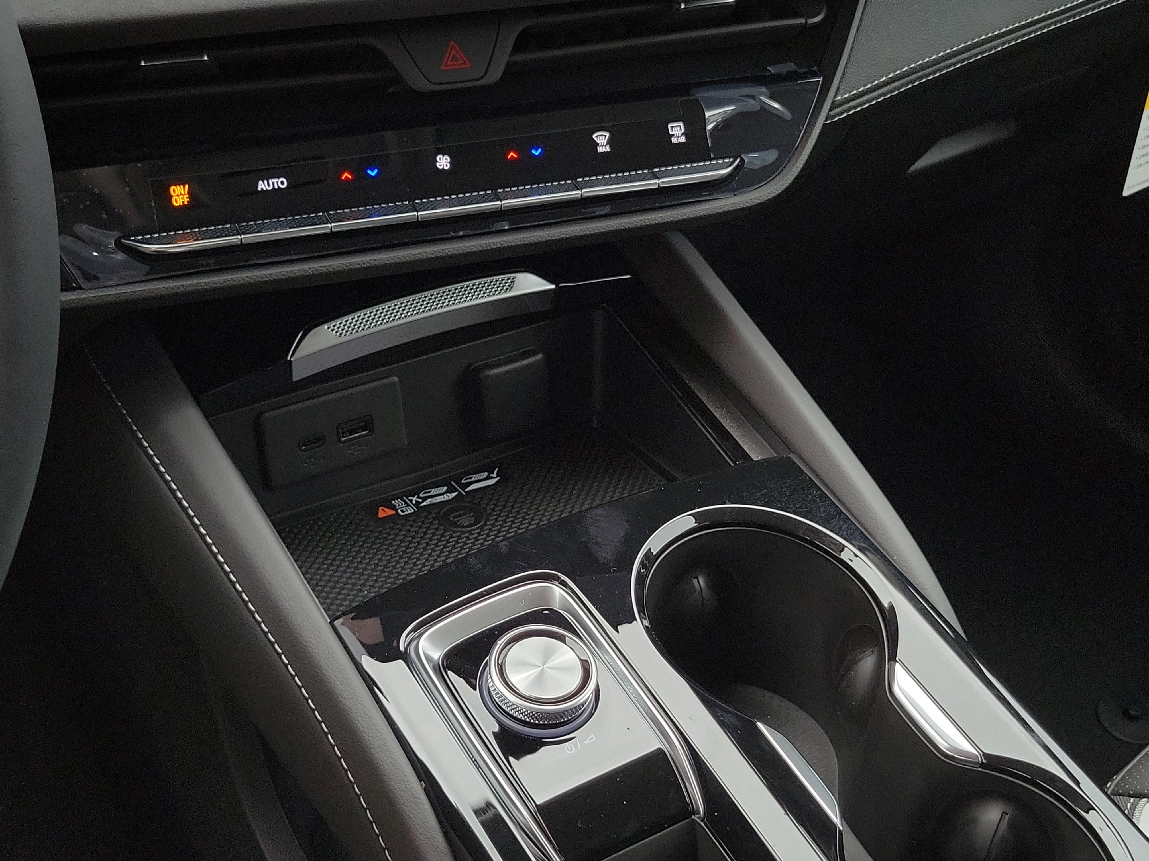 New 2026 Buick Envision Sport Touring AWD/4WD image 31