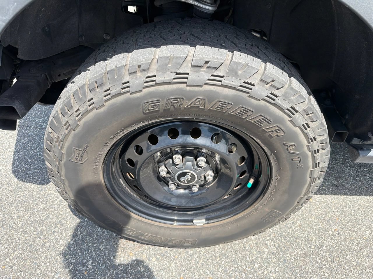 Used 2022 Ford Bronco Black Diamond AWD/4WD image 10