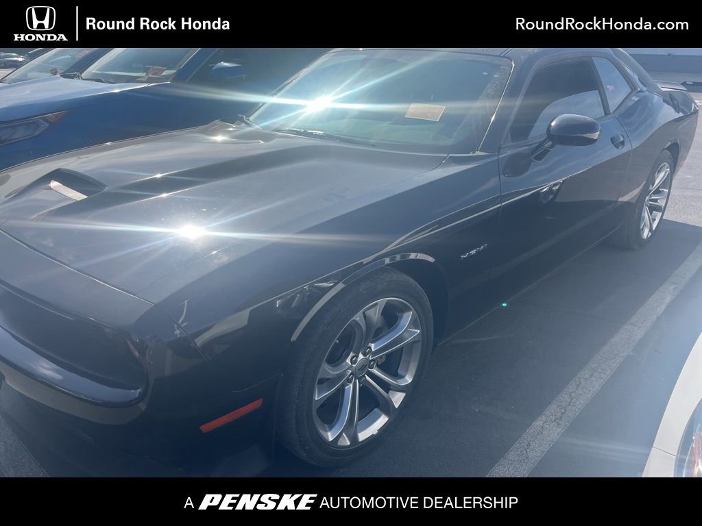 Used 2022 Dodge Challenger R/T image 1