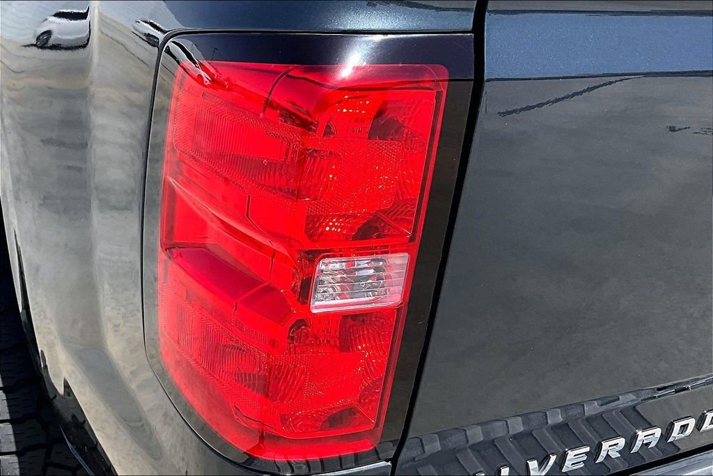 Used 2017 Chevrolet Silverado 1500 LT w/ All Star Edition image 35