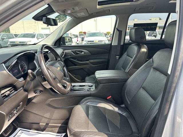 Certified 2020 Chevrolet Traverse Premier w/ Redline Edition AWD/4WD image 19