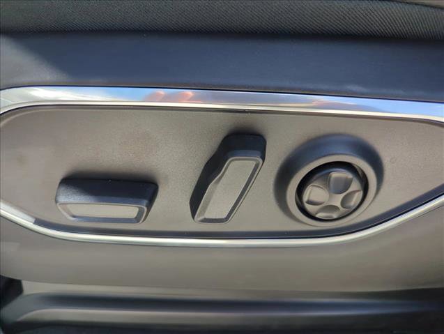 New 2026 Jeep Grand Wagoneer 4WD image 16