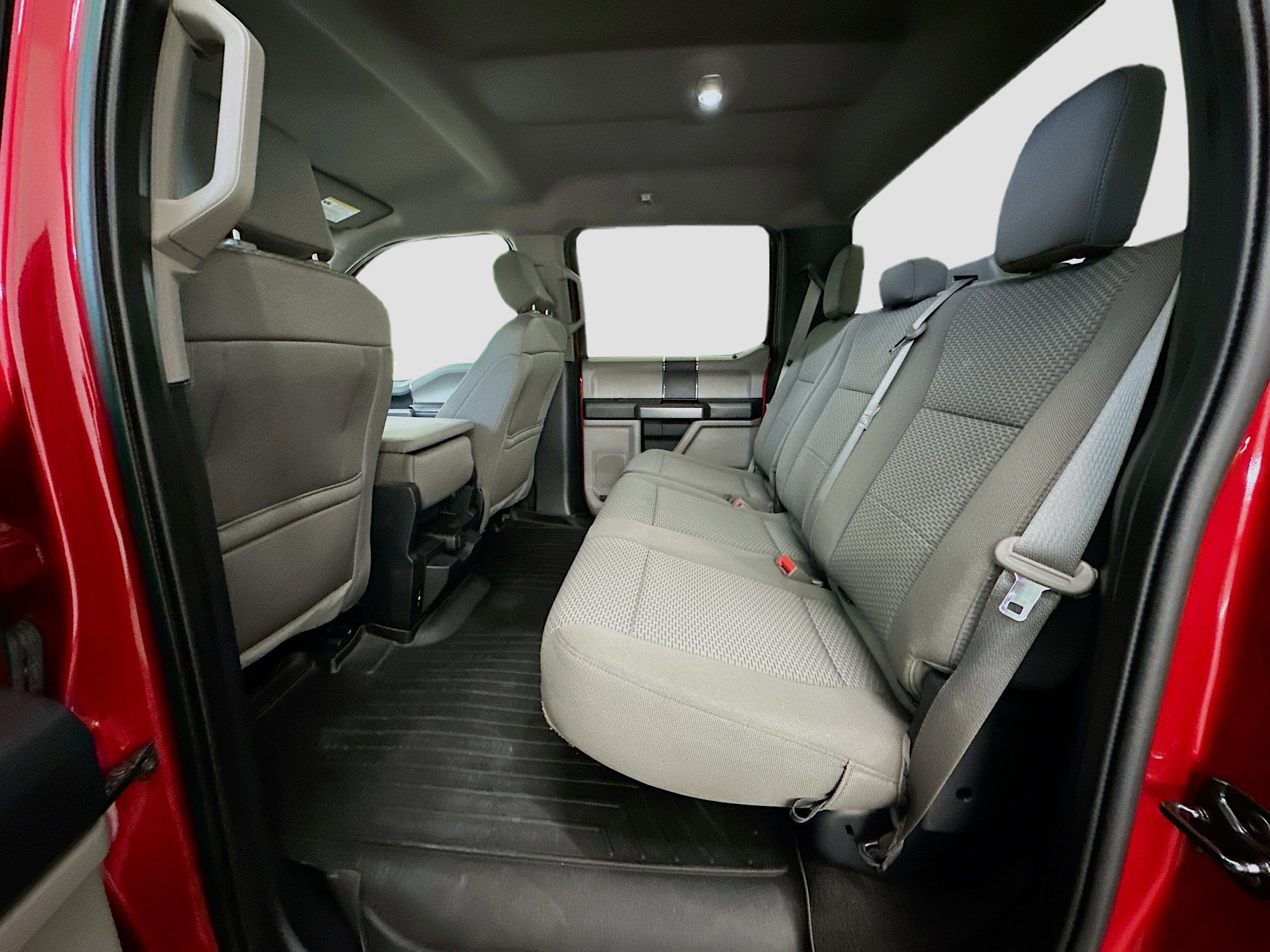 Used 2020 Ford F150 XLT image 29