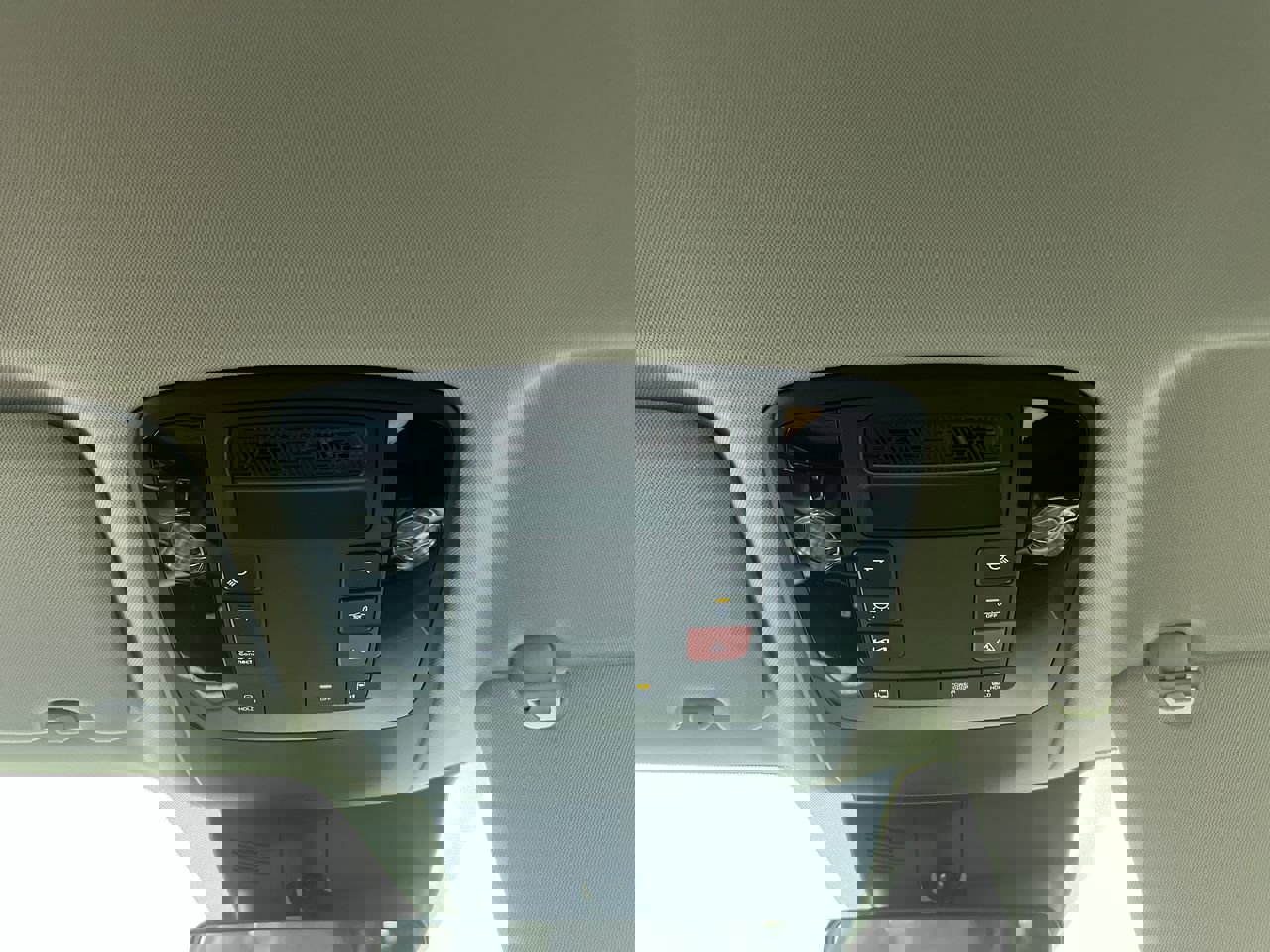 New 2026 Kia Carnival LXS image 20