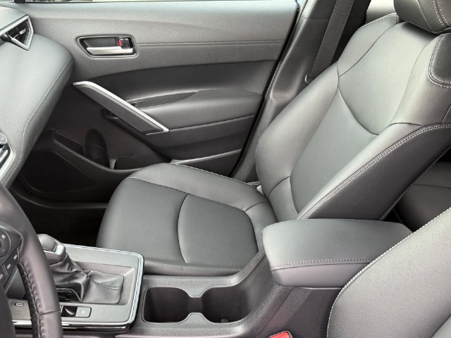 Used 2026 Toyota Corolla Cross XLE w/ Convenience Package FWD image 10