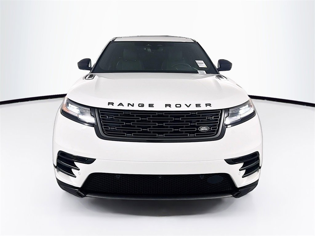 New 2026 Land Rover Range Rover Velar Dynamic SE image 2
