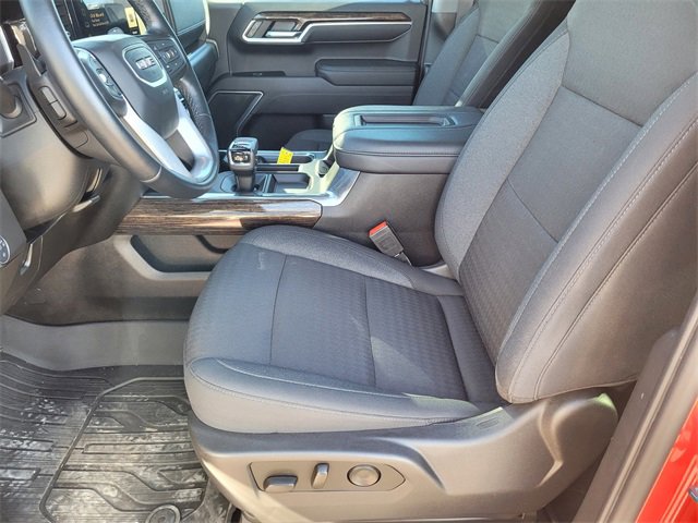Used 2022 GMC Sierra 1500 Elevation image 21