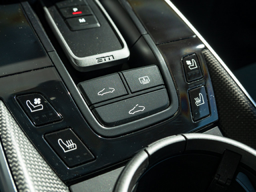 Certified 2023 Porsche 911 Turbo S AWD/4WD image 16