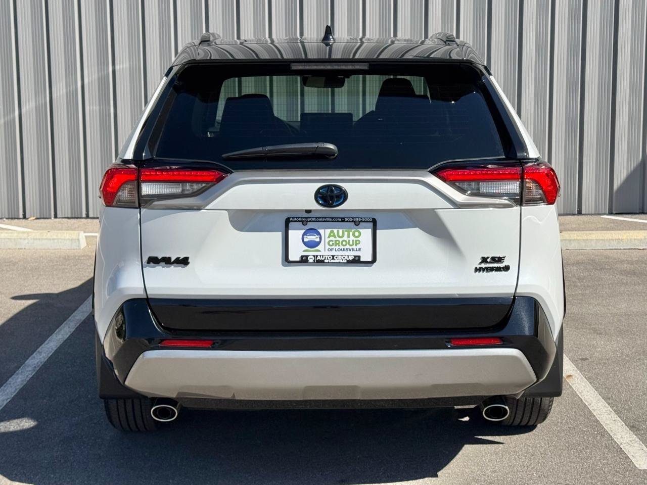 Used 2024 Toyota RAV4 XSE w/ Weather Package AWD/4WD image 6