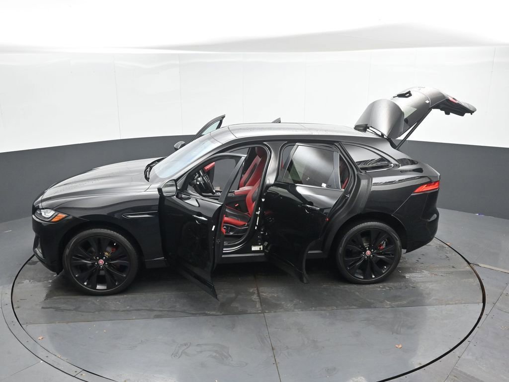 Used 2020 Jaguar F-PACE S image 50