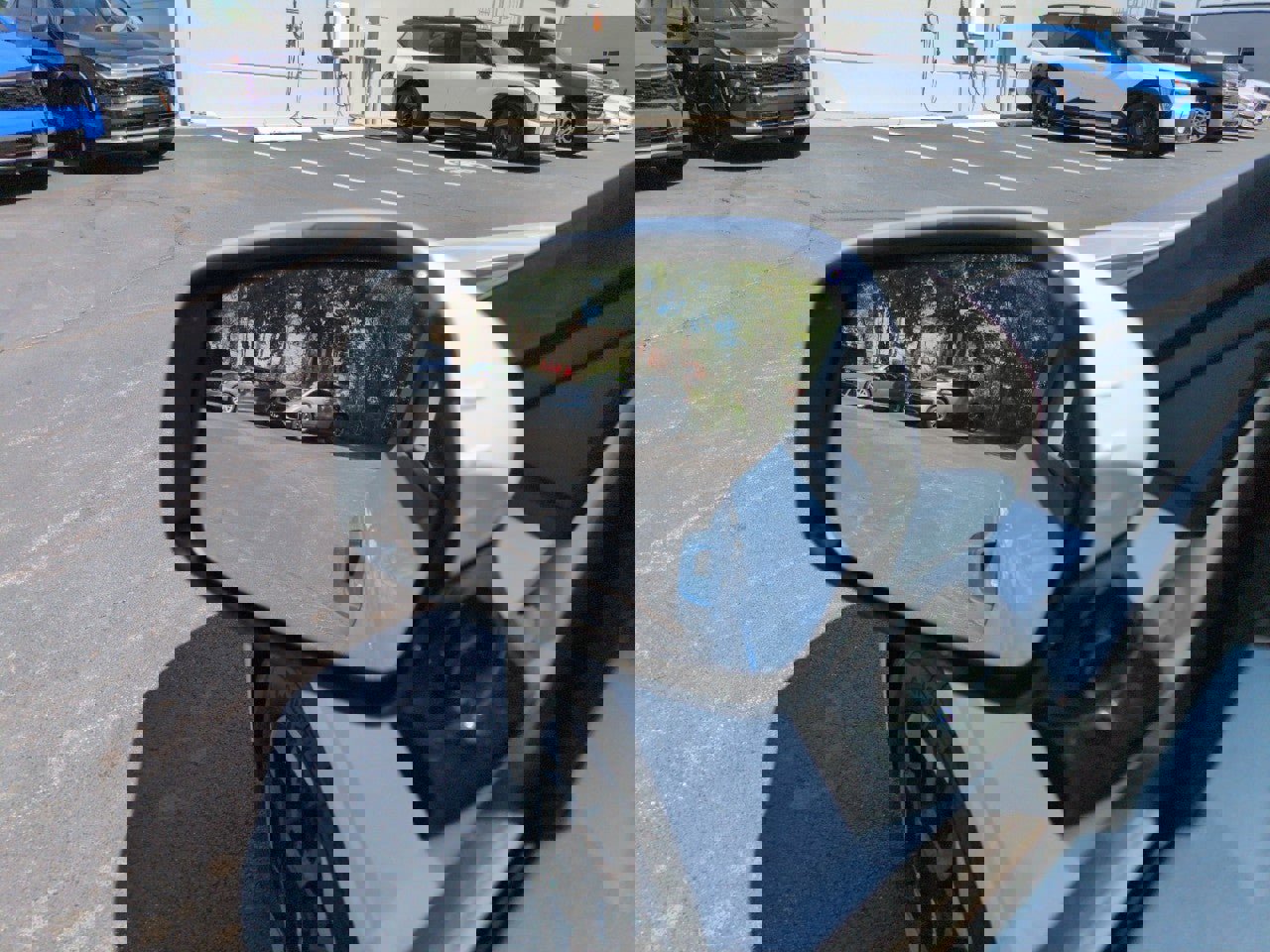 New 2026 Kia Carnival EX image 14