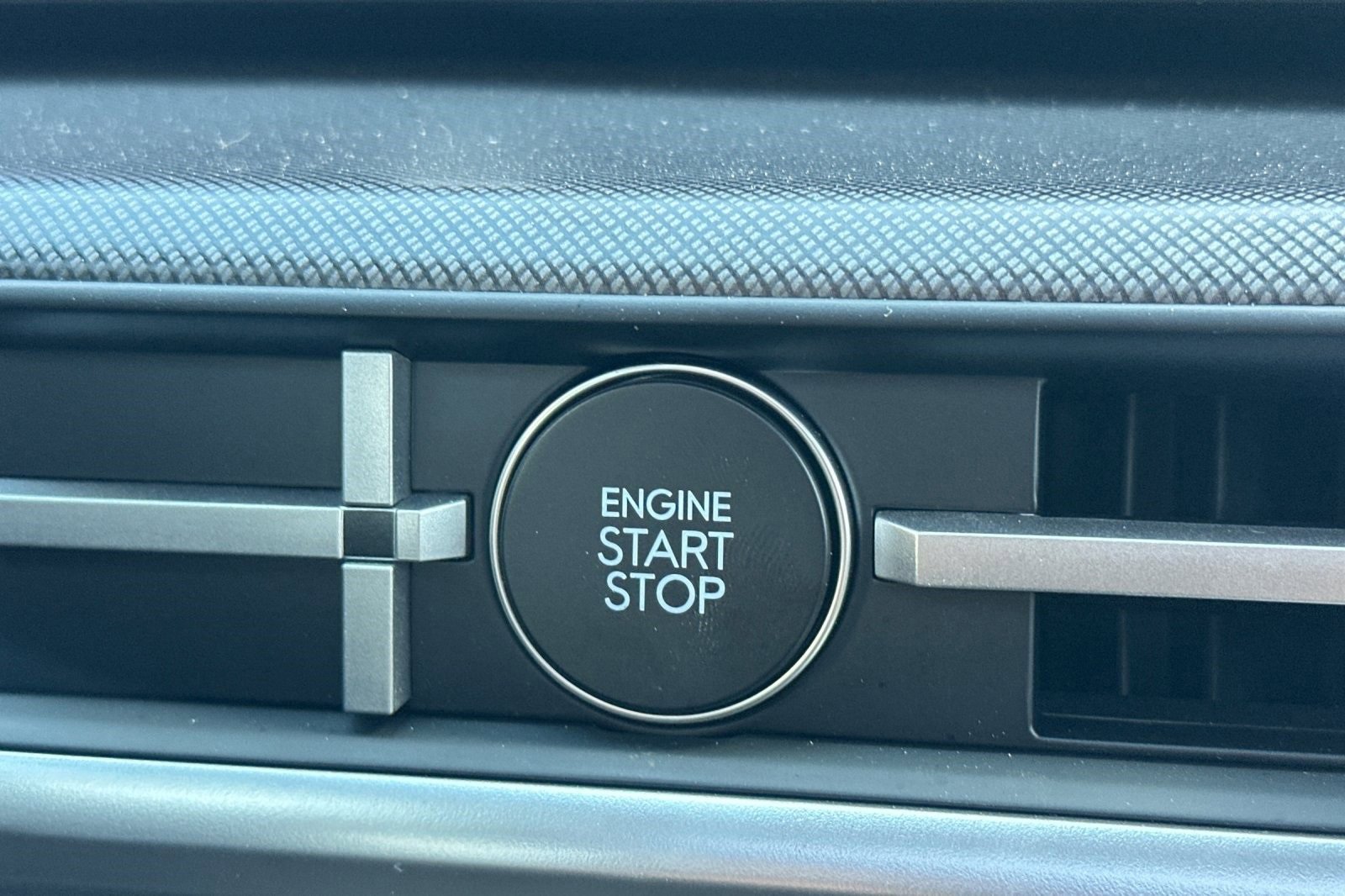 New 2025 Hyundai Santa Fe XRT image 25