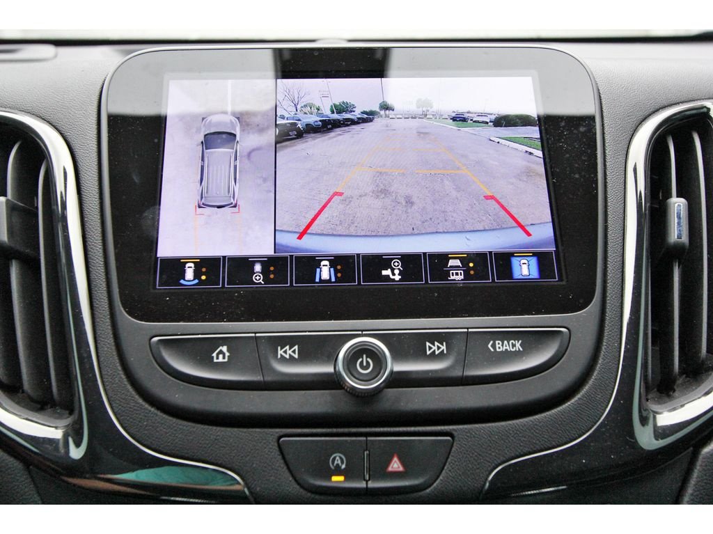 Used 2023 Chevrolet Equinox RS w/ RS Leather Package FWD image 23
