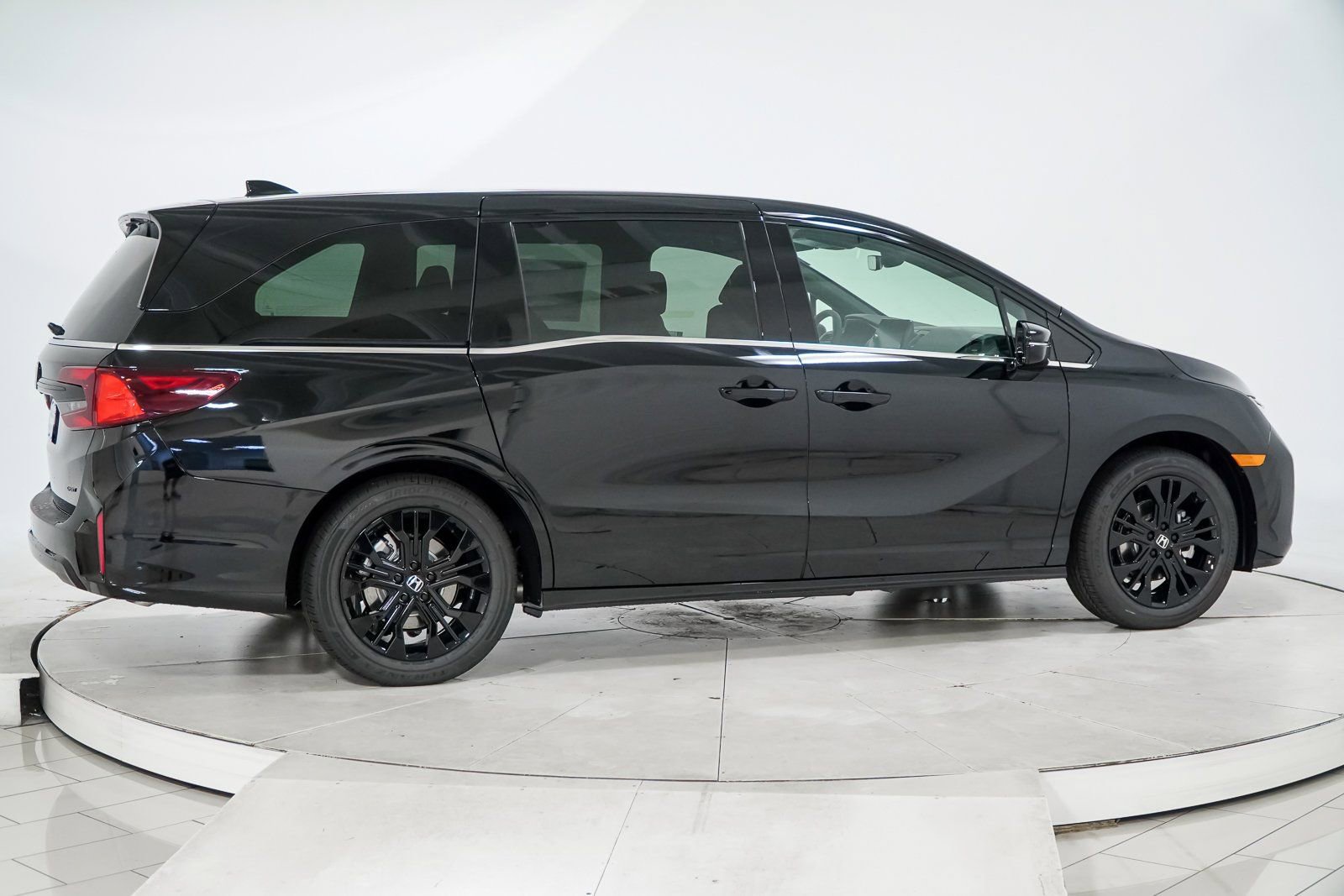New 2026 Honda Odyssey Sport-L image 10