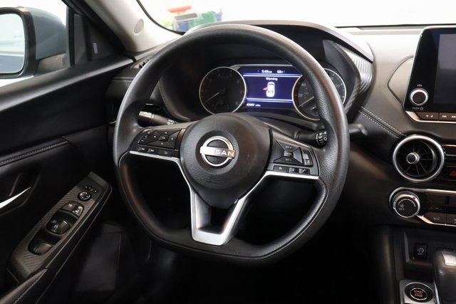 Used 2024 Nissan Sentra SV FWD image 14