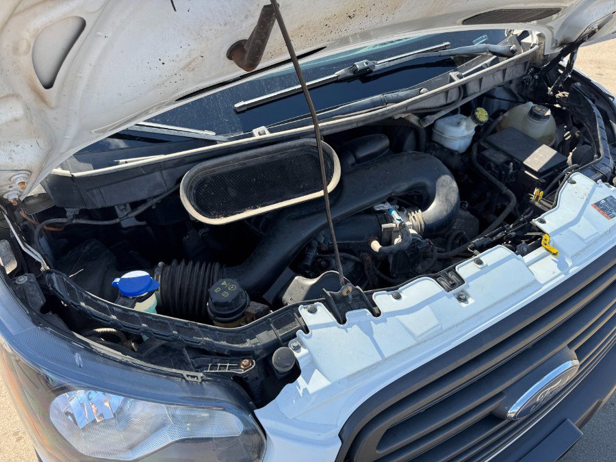 Used 2019 Ford Transit 150 XL image 23