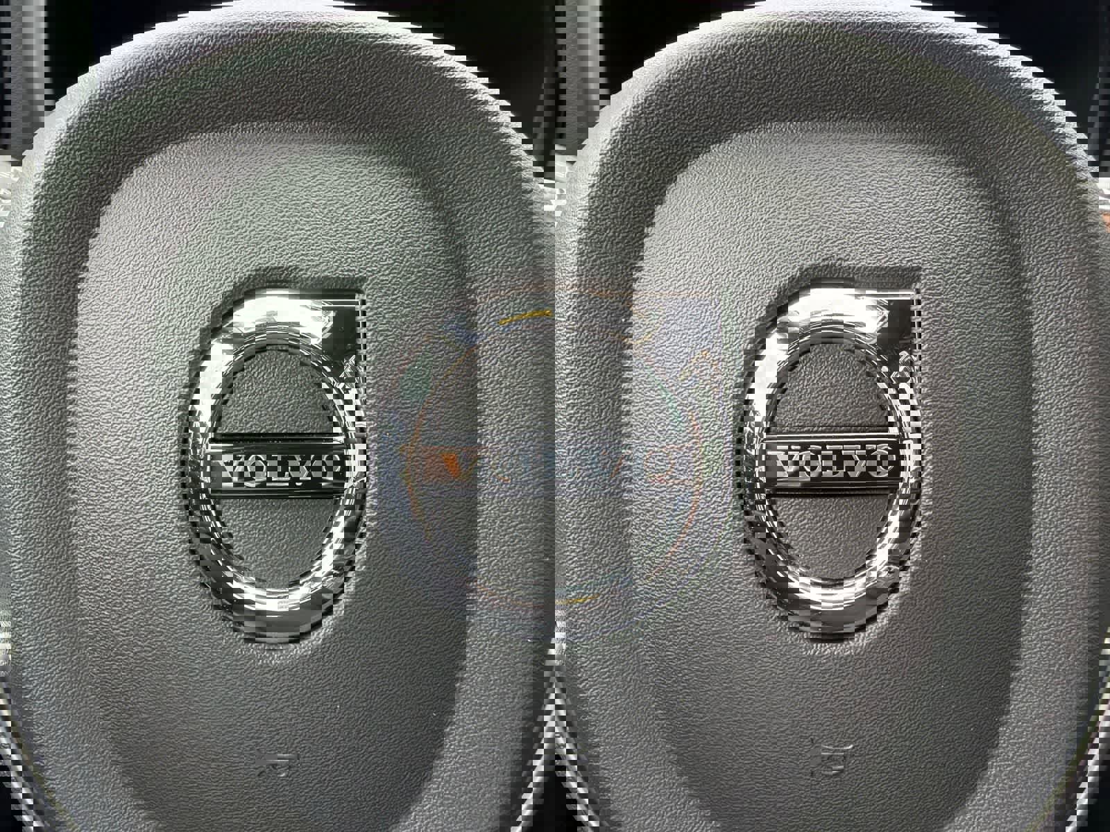 Used 2020 Volvo S60 T6 Momentum AWD/4WD image 10