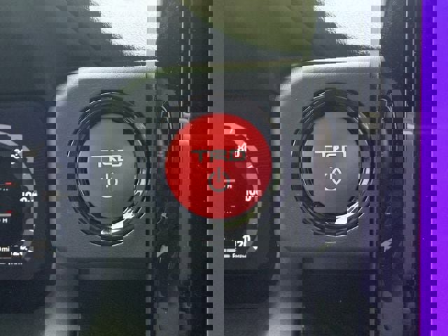 Certified 2025 Toyota Tacoma TRD Pro image 20