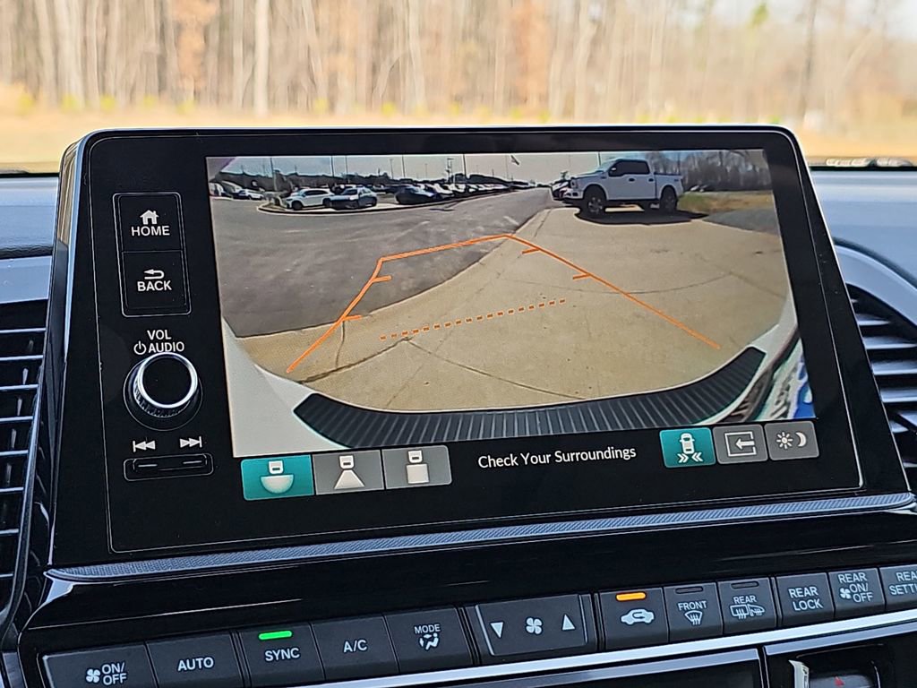 Used 2025 Honda Odyssey Elite image 29