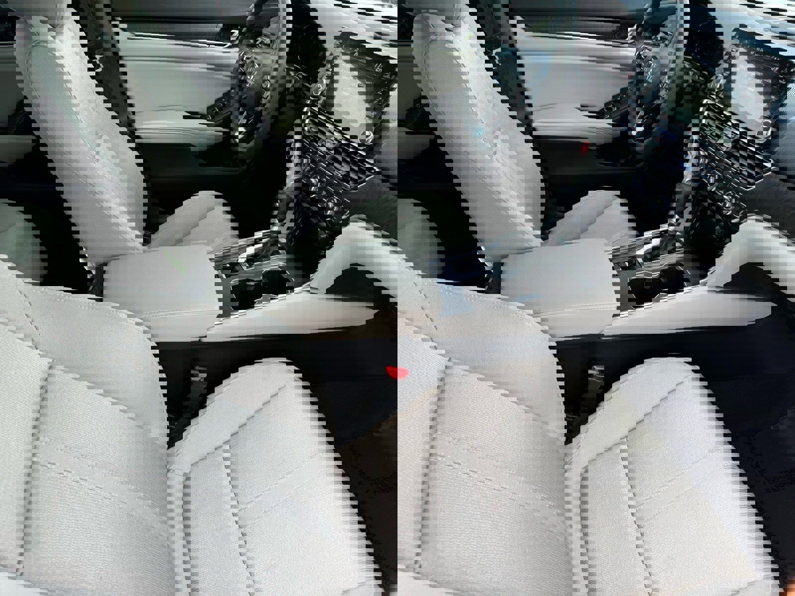 Used 2020 Honda Accord EX image 14