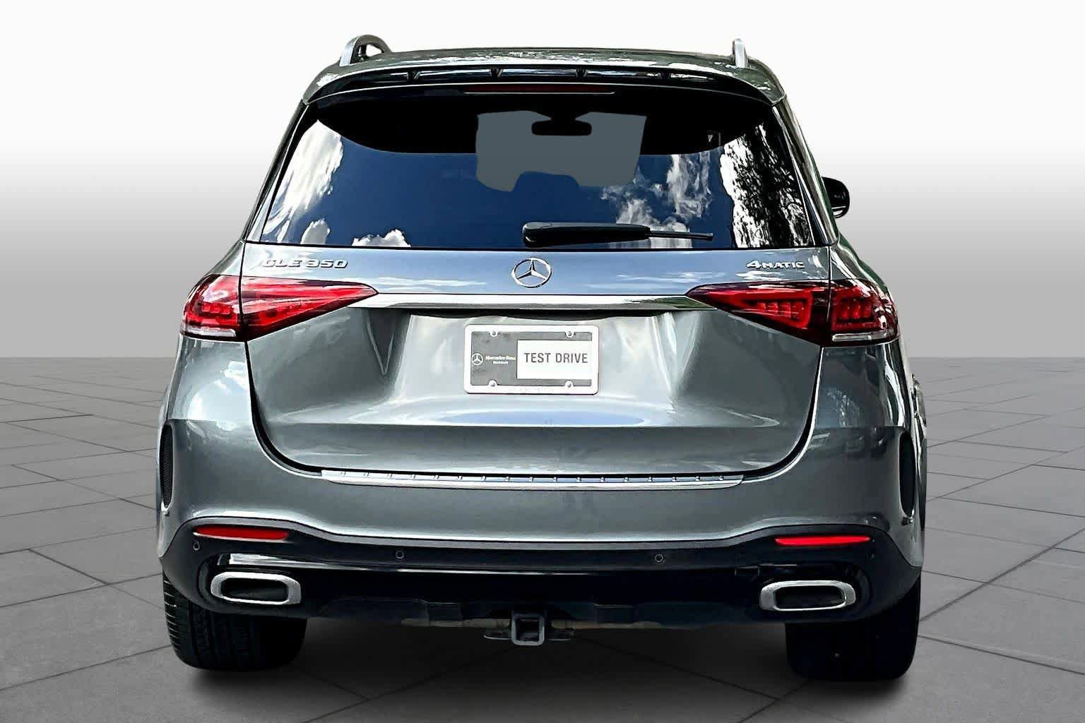 Used 2023 Mercedes-Benz GLE 350 4MATIC w/ AMG Line Exterior image 5